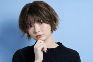 ショートカットの女性